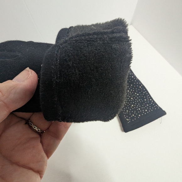 Black Nylon Gloves Faux Fur Lined Gloves Touch Screen - Picture 3 of 4